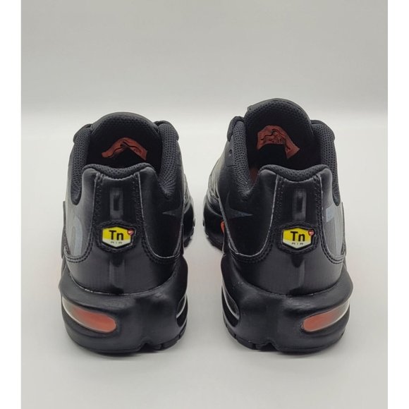 Nike Air Max Plus TN SE BG (GS) 'Black Orange' AR0005-001 - Picture 6 of 8